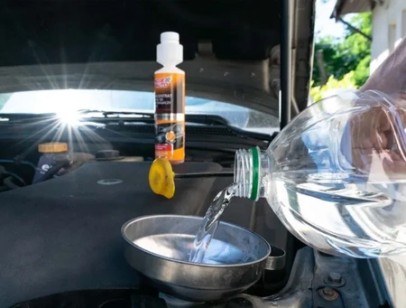 MOJE AUTO KONCENTRAT PŁYNU DO SPRYSKIWACZY POMARAŃCZOWY 250 ML 19-088